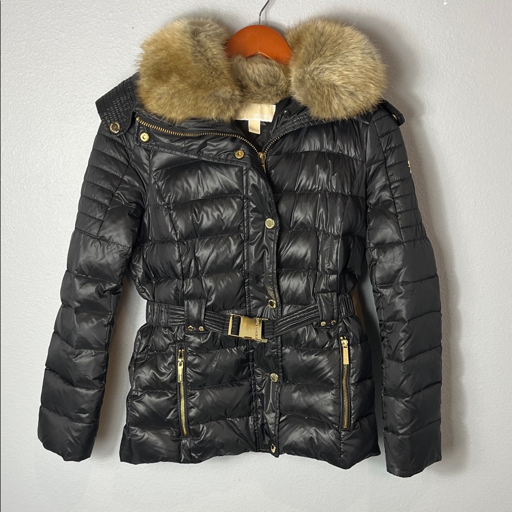 MICHAEL Michael Kors Black Puffer Jacket with Faux Fur Collar